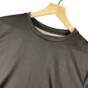 Tahari T-Shirt Mens Size Large Black Dry Fit Lightweight Activewear‎ Athletic